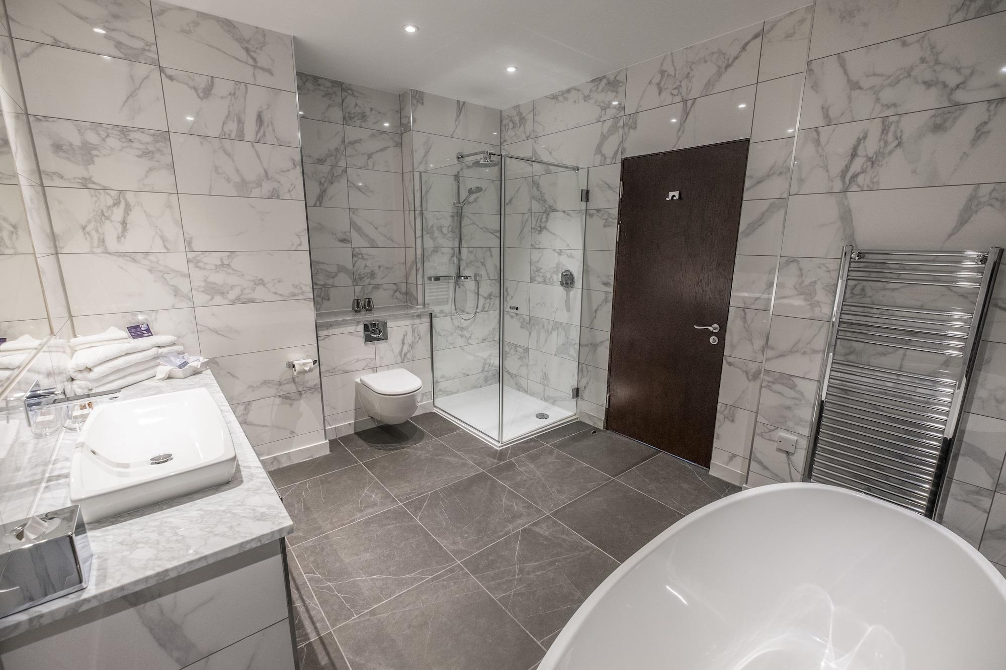 Parklands Hotel & Country Club Newton Mearns Esterno foto