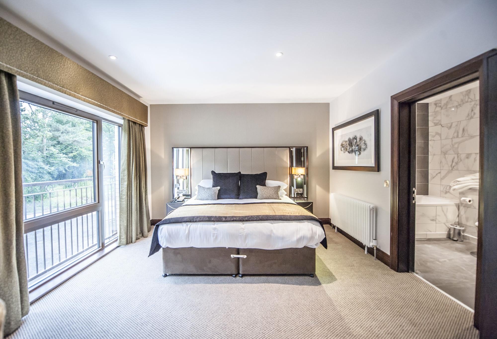 Parklands Hotel & Country Club Newton Mearns Esterno foto