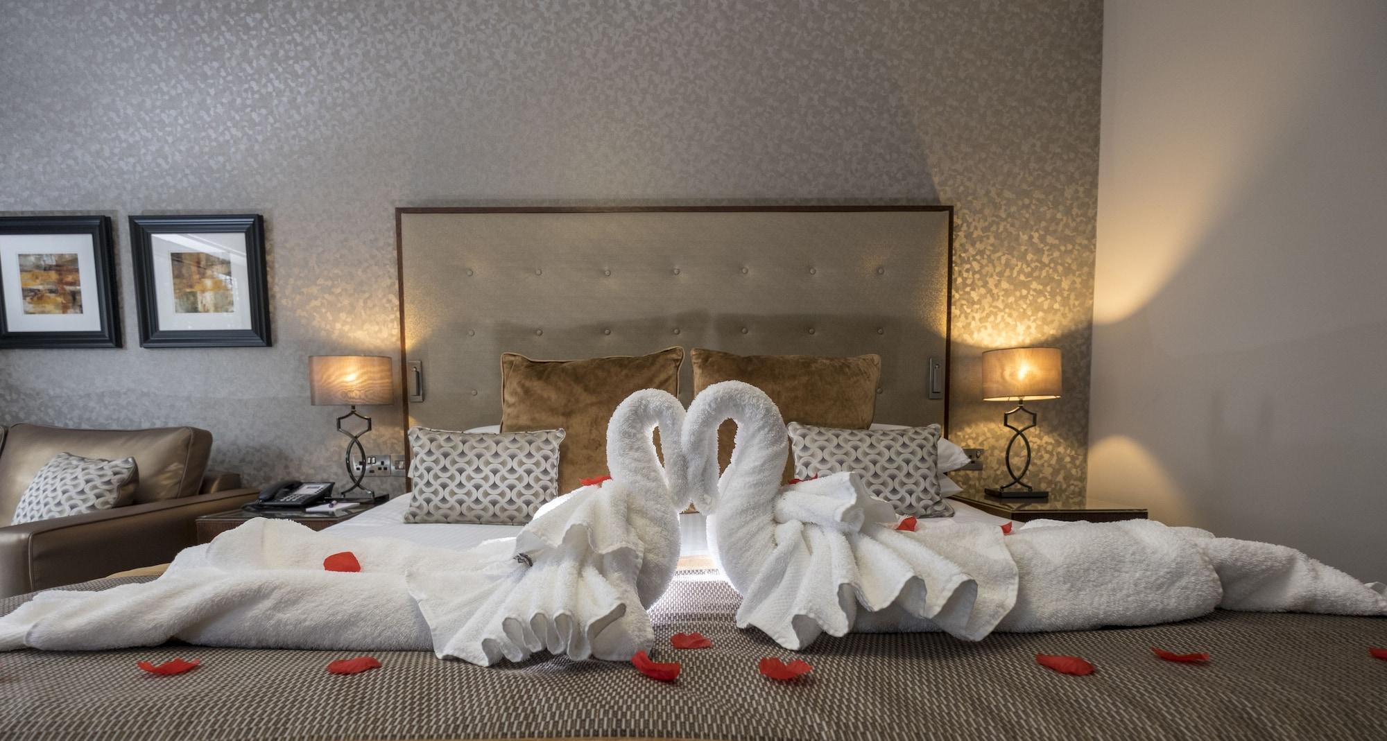 Parklands Hotel & Country Club Newton Mearns Esterno foto