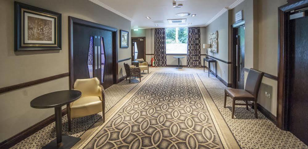 Parklands Hotel & Country Club Newton Mearns Esterno foto