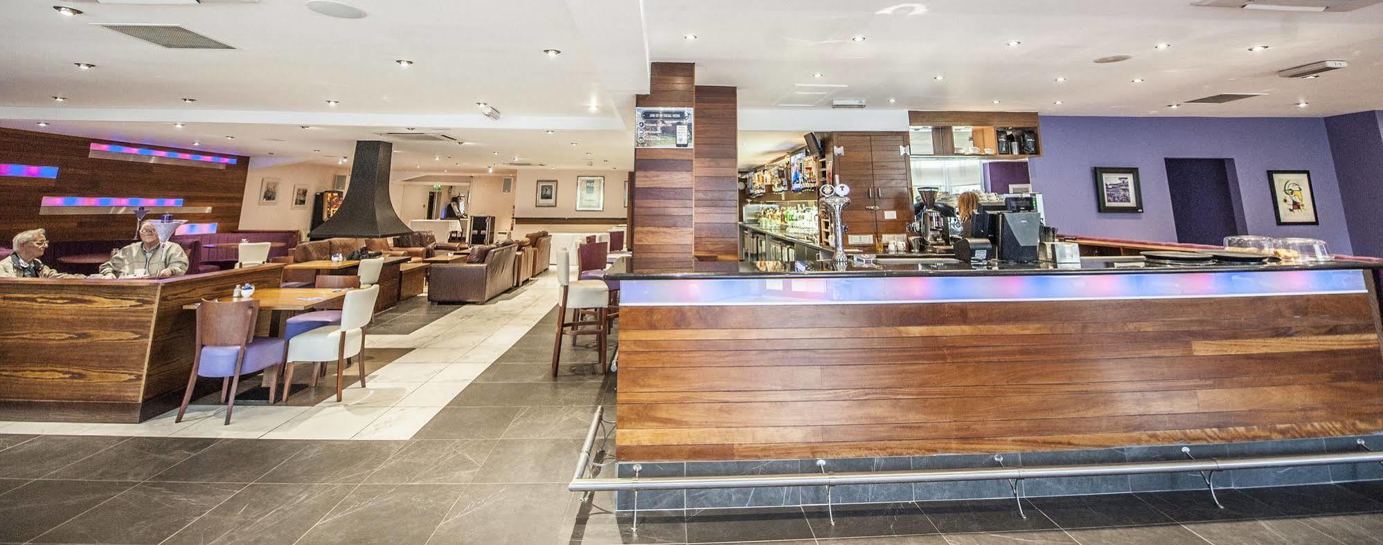 Parklands Hotel & Country Club Newton Mearns Esterno foto